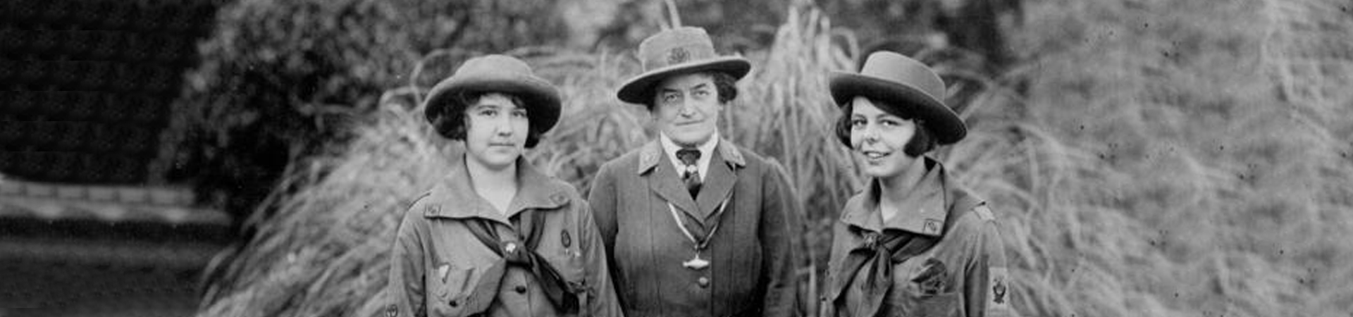 Vintage photo of Juliette Gordon Low and two other Girl Scouts